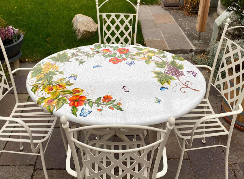 Stół i krzesła ogrodowe